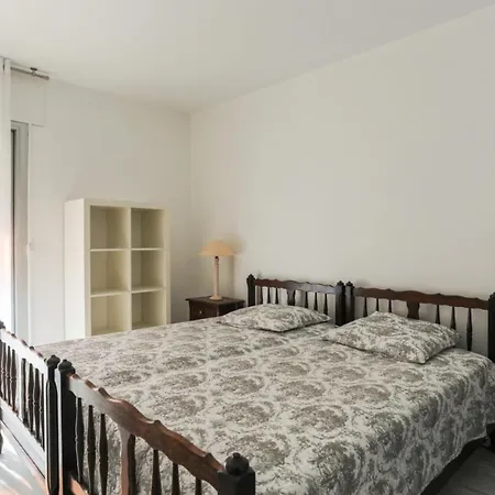 Charming 1br With Ac And Terrace Near Juan Les Pins Train Station - Welkeys Appartement